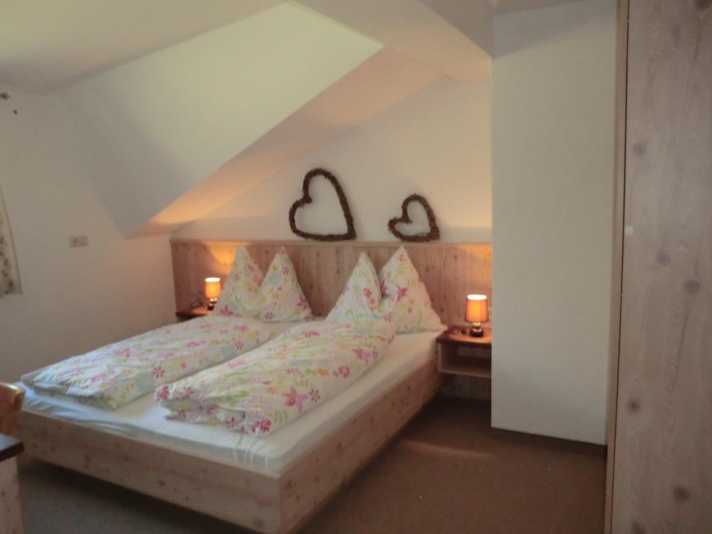 Ferienwohnung Lehenbrandthof Leogang Zimmer foto