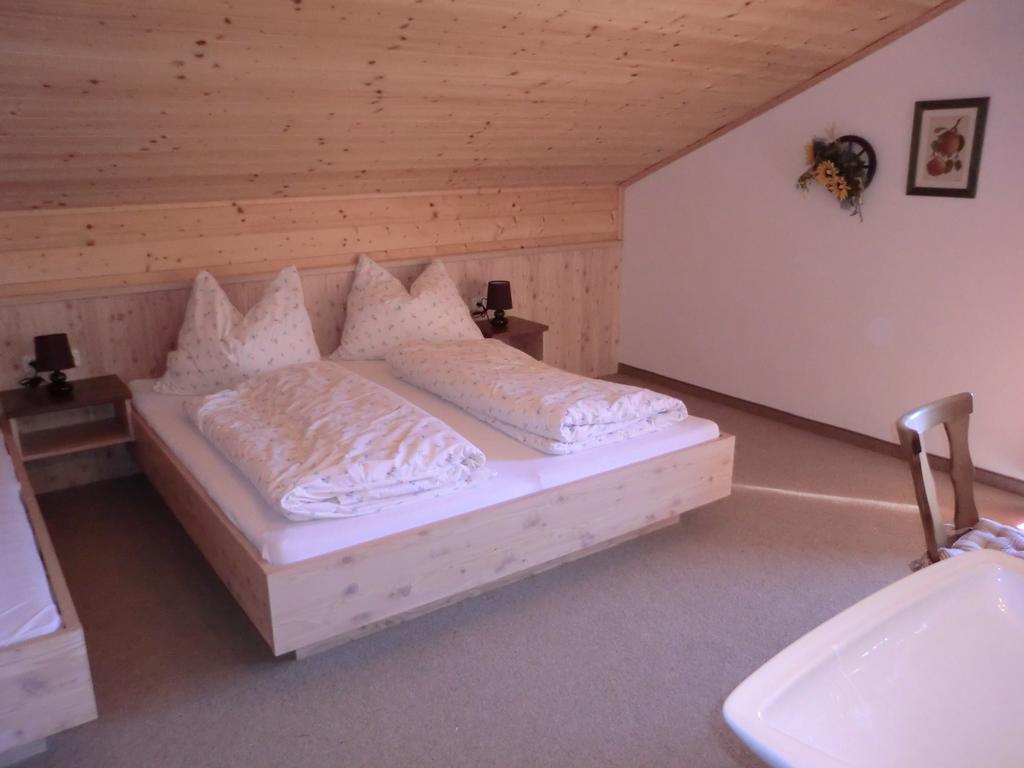 Ferienwohnung Lehenbrandthof Leogang Zimmer foto